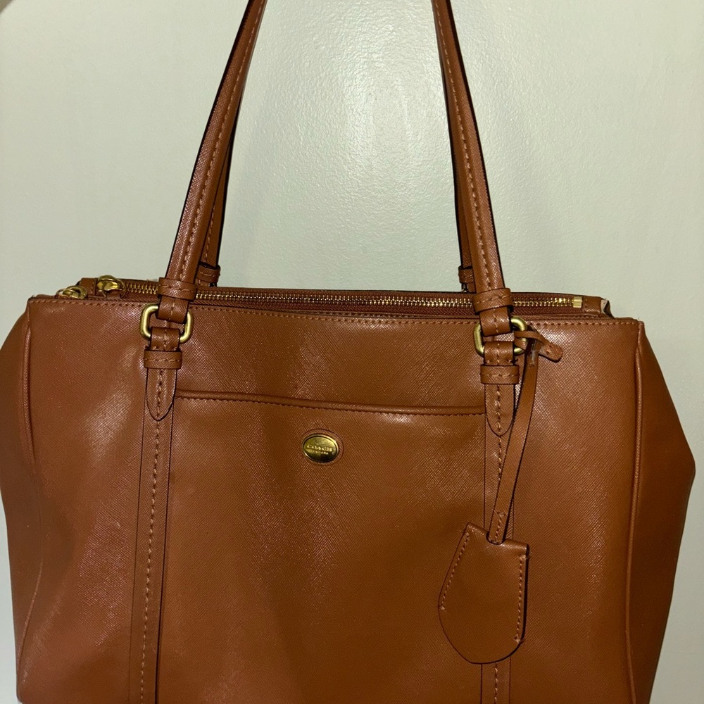 Coach tan Sachel shoulder bag
